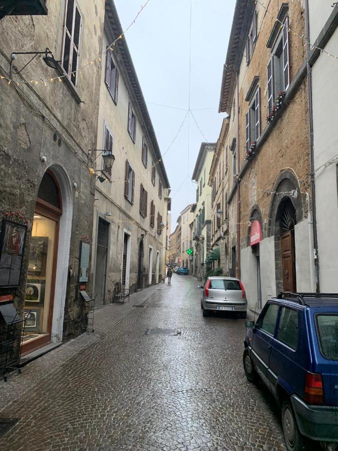 Orvieto: Spacious 3Br 3Ba Apartment With Balcony & Patio ภายนอก รูปภาพ