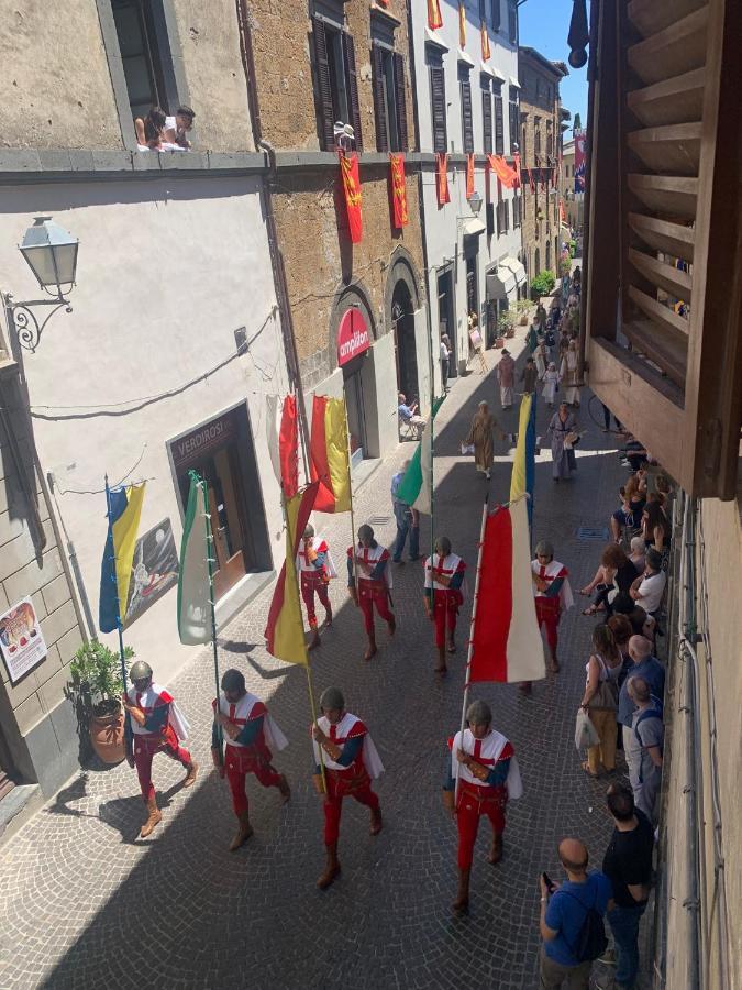 Orvieto: Spacious 3Br 3Ba Apartment With Balcony & Patio ภายนอก รูปภาพ
